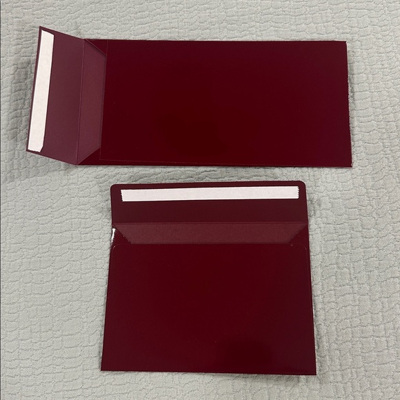 Gucci Deep Red Envelopes - Picture 3 of 7